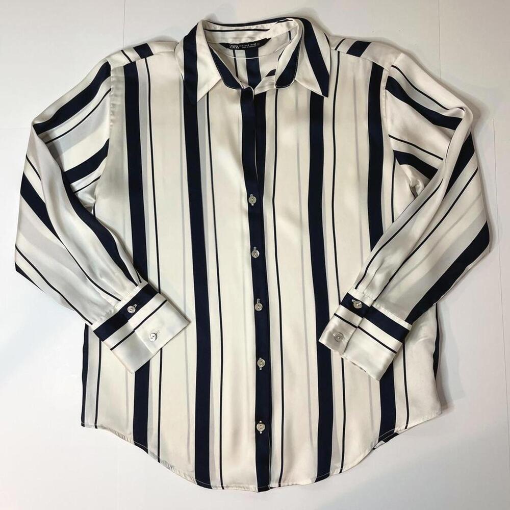Zara Women's Striped Navy Satin Effect Button-Up Blouse in Small